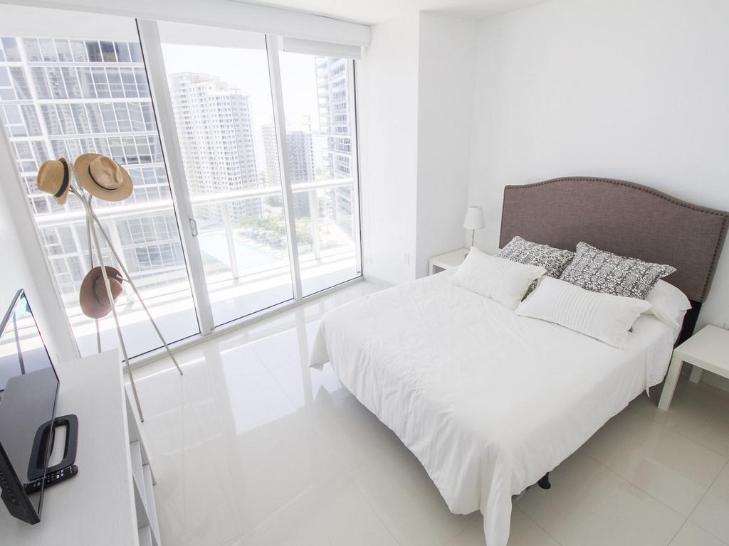 Icon Brickell By We Host